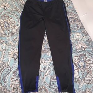 Black and blue leggings